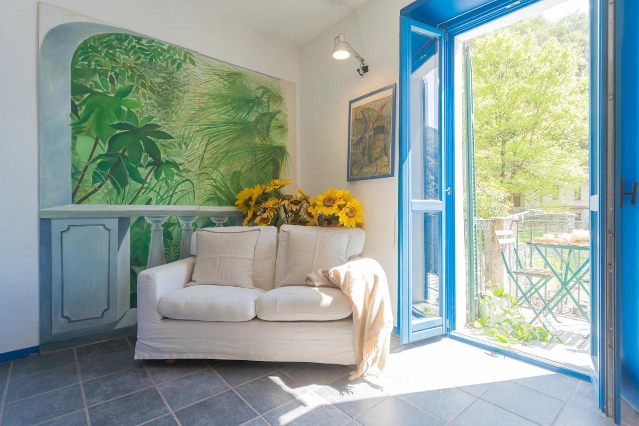 Deriva Apartment On Careno'S Beach By Rent All Como Nesso Esterno foto