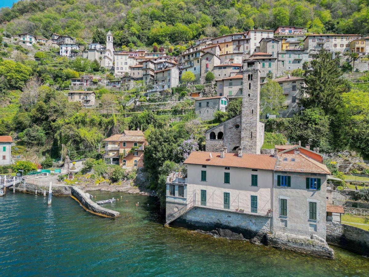 Deriva Apartment On Careno'S Beach By Rent All Como Nesso Esterno foto